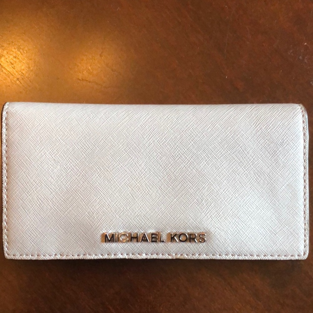 Michael Kors LG Jet Set Slim Wallet